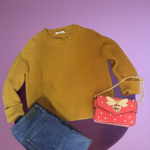 Everlane Sweater - Picture 4 of 12